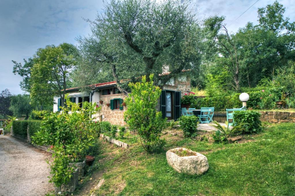 Mirami Saturnia